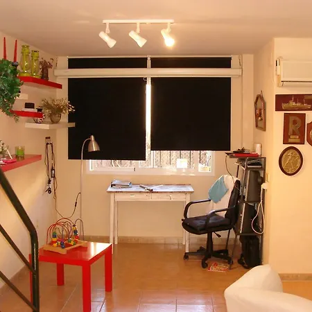 Pto Sta Maria Holiday home *
